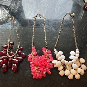 Drape necklace lot